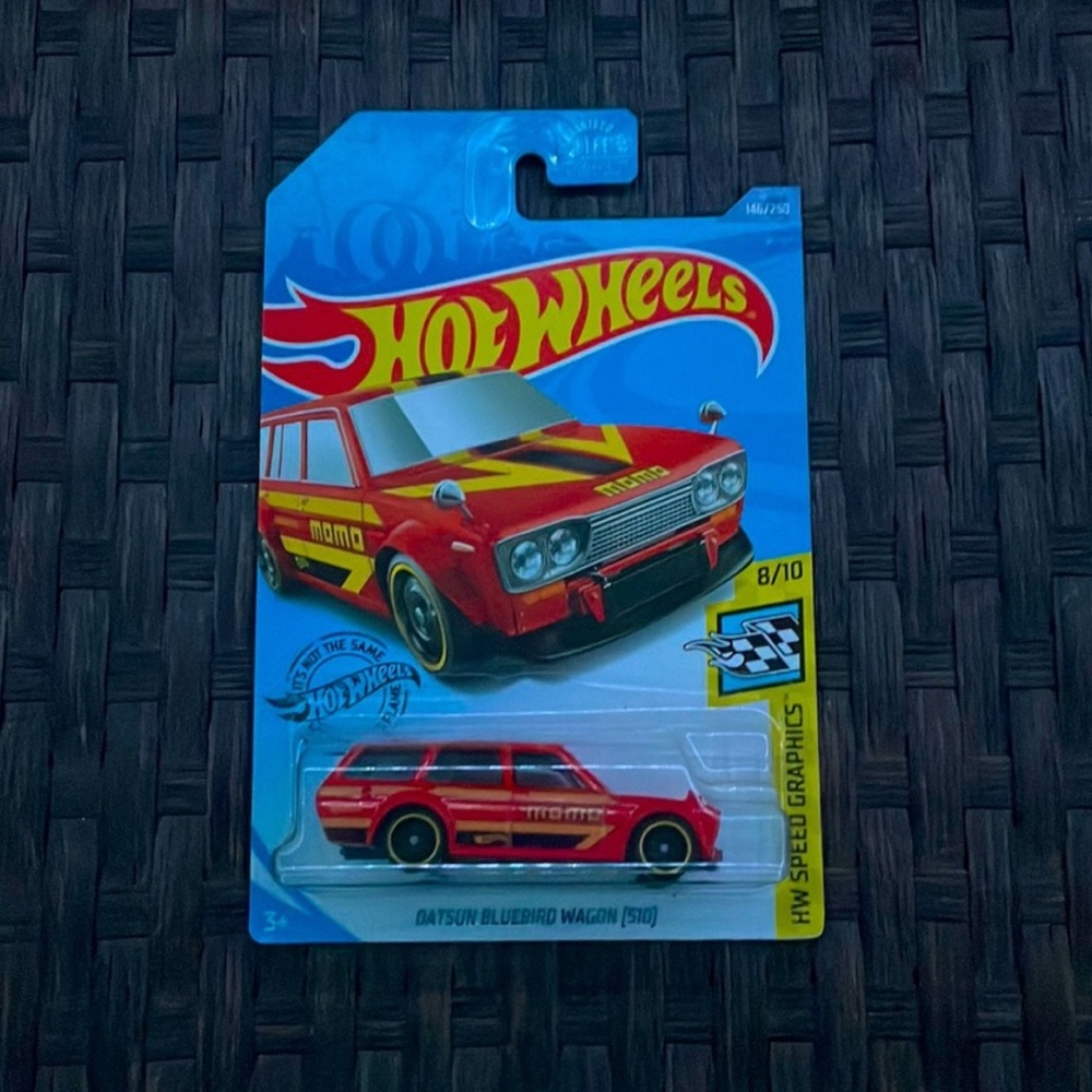 Hot Wheels Datsun Bluebird Wagon